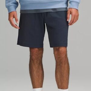 Lululemon Men's Bowline Short 8in inseam Navy Blue Size M